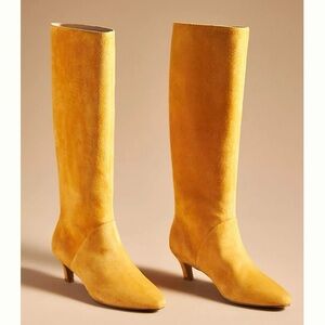 Women's Kitten Heel Suede Boots in Honey size 39 MSRP $260